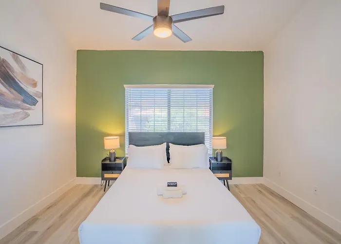 Kierland Gem With Pool Balcony Parking Wd * Scottsdale