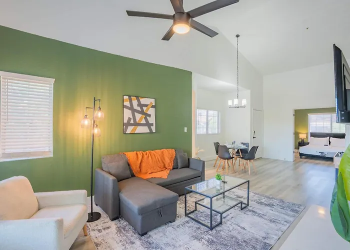 Kierland Gem With Pool Balcony Parking Wd Appartement