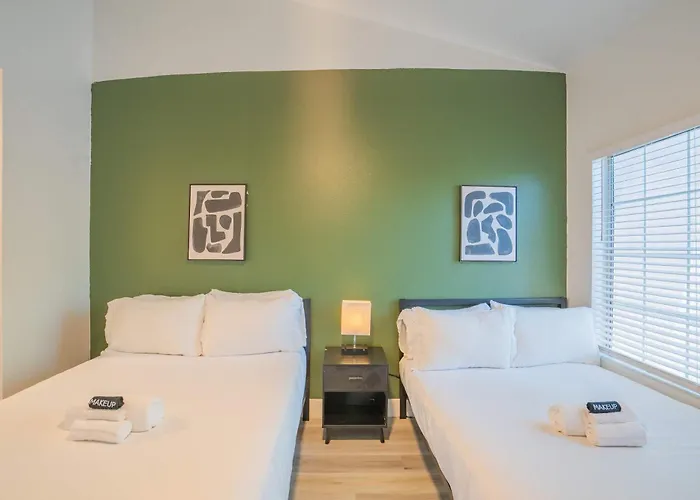 Kierland Gem With Pool Balcony Parking Wd