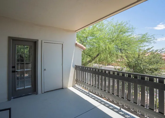Appartement Kierland Gem With Pool Balcony Parking Wd Scottsdale